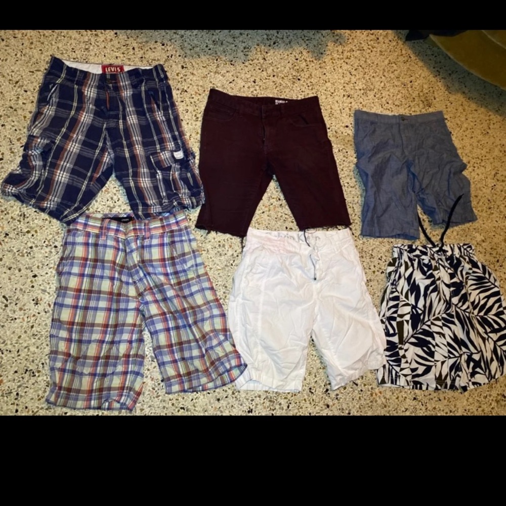 Sporty sorts 6 count levis , banana republic